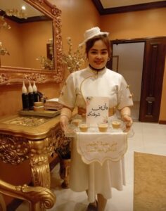 خدمة ضيافة للاستقبالات بالكويت مع قهوجية محترفة