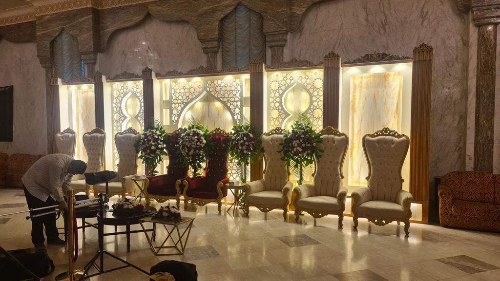 إيجار كراسي وطاولات – ضيافة السعادة 97362660